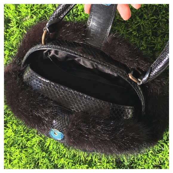 LOUIS VUITTON DEMI MM BAG - Picture 6 of 8